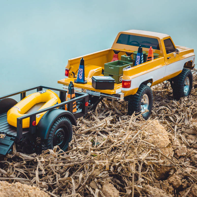 FMS FCX18 Chevrolet K10 V2 1:18 RTR RC Truck - Yellow detail view