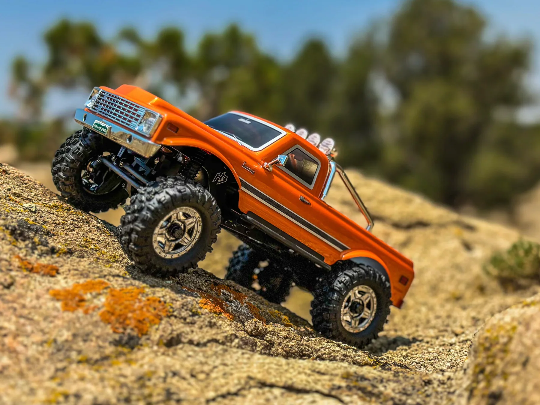 HobbyPlus CR18P EVO V2 Convoy 1:18 4x4 RTR Crawler package view