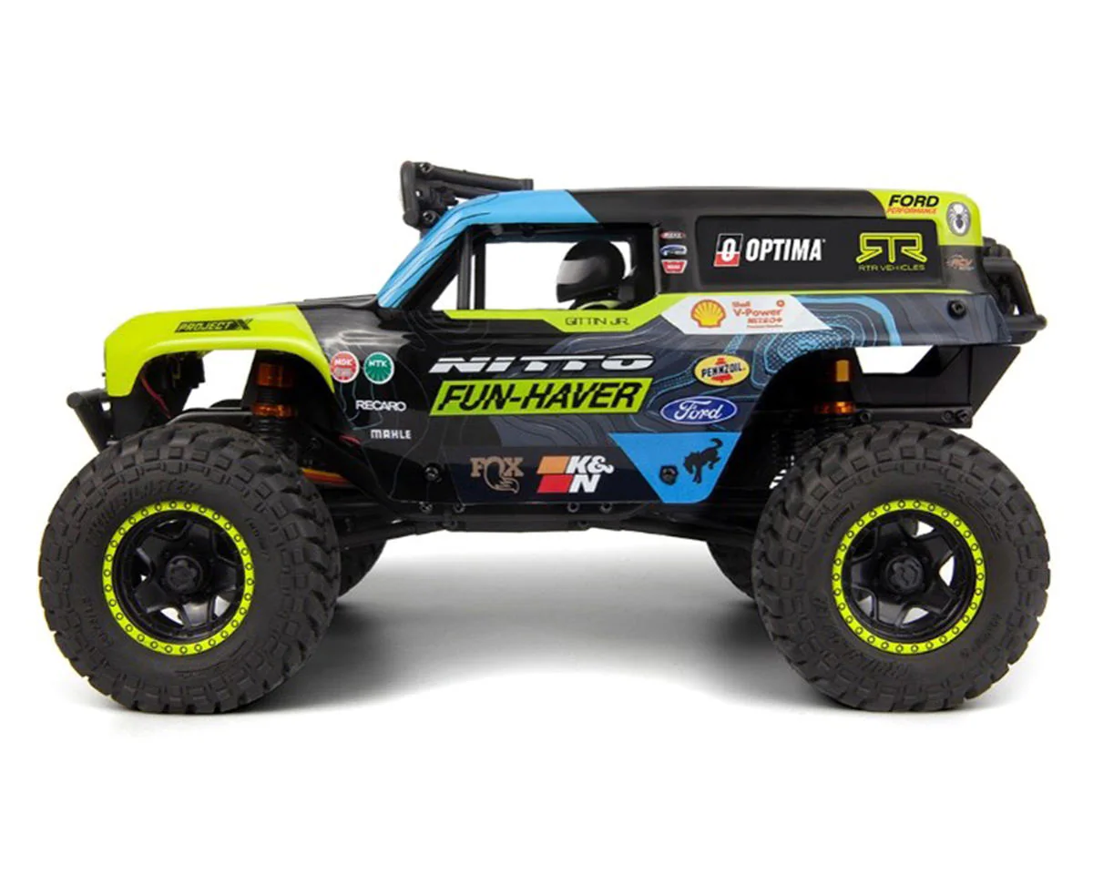 HPI Venture18 U4 Ford Bronco 4400 1:18 RC Crawler side view