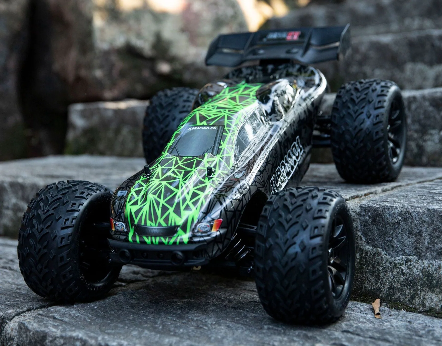 JLB Racing Cheetah 21101 1/10 RTR 4WD Offroad Brushless RC Car 80km/h detail view