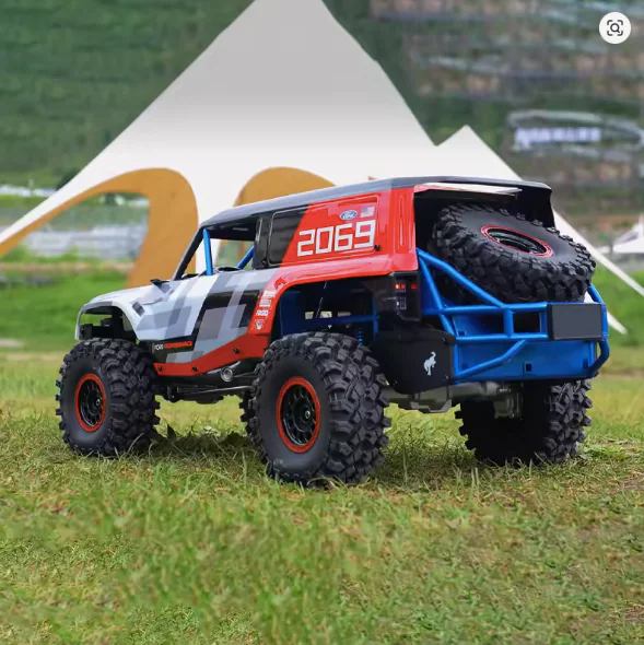 MJX H8P 1:8 Ford Bronco Baja 1000 Brushless Crawler side view