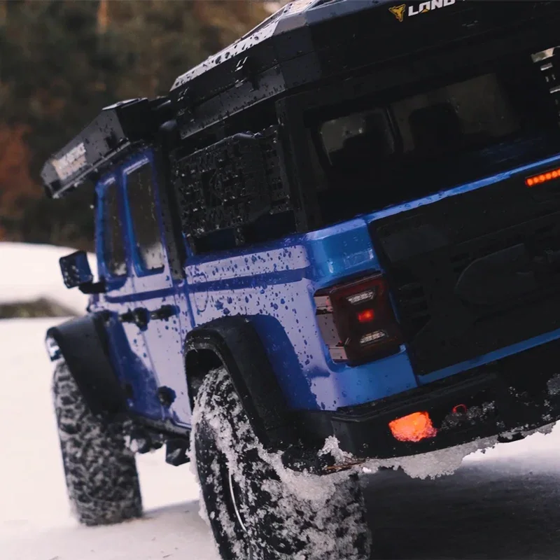 Rlaarlo JK07Pro 1:7 Brushless 4WD RTR RC Crawler detail view