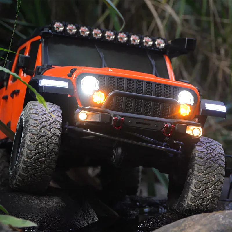 Rlaarlo JK07Pro 1:7 Brushless 4WD RTR RC Crawler side view