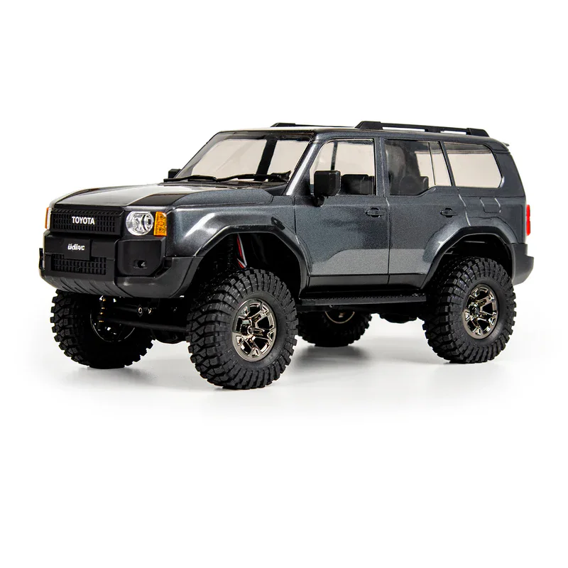 UDI UCX1802PRO Toyota Prado 1:18 Brushless Crawler - White front view